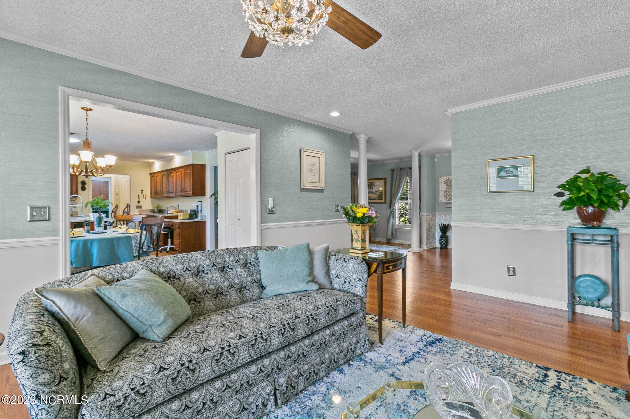 104 Steeplechase Way
