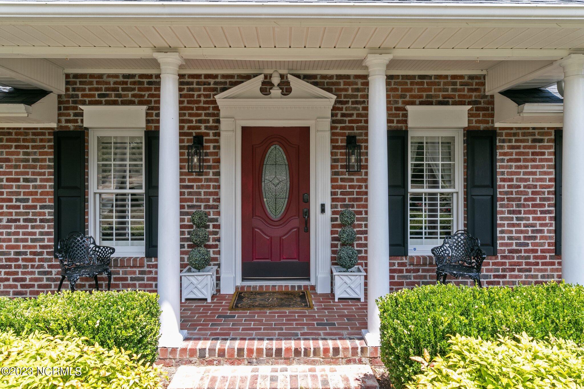 104 Steeplechase Way