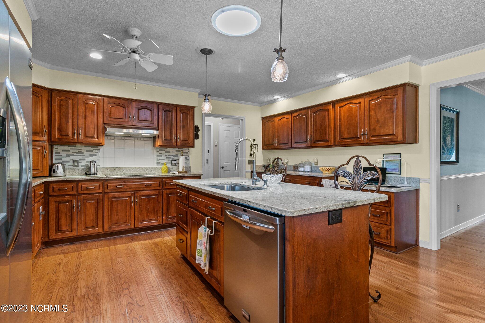 104 Steeplechase Way