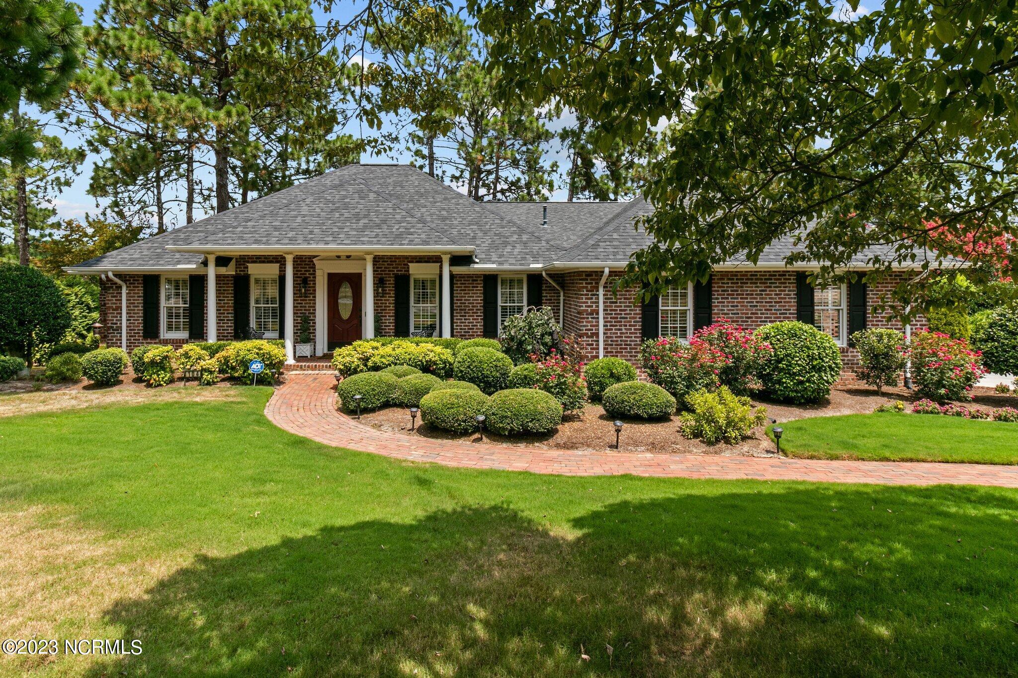 104 Steeplechase Way