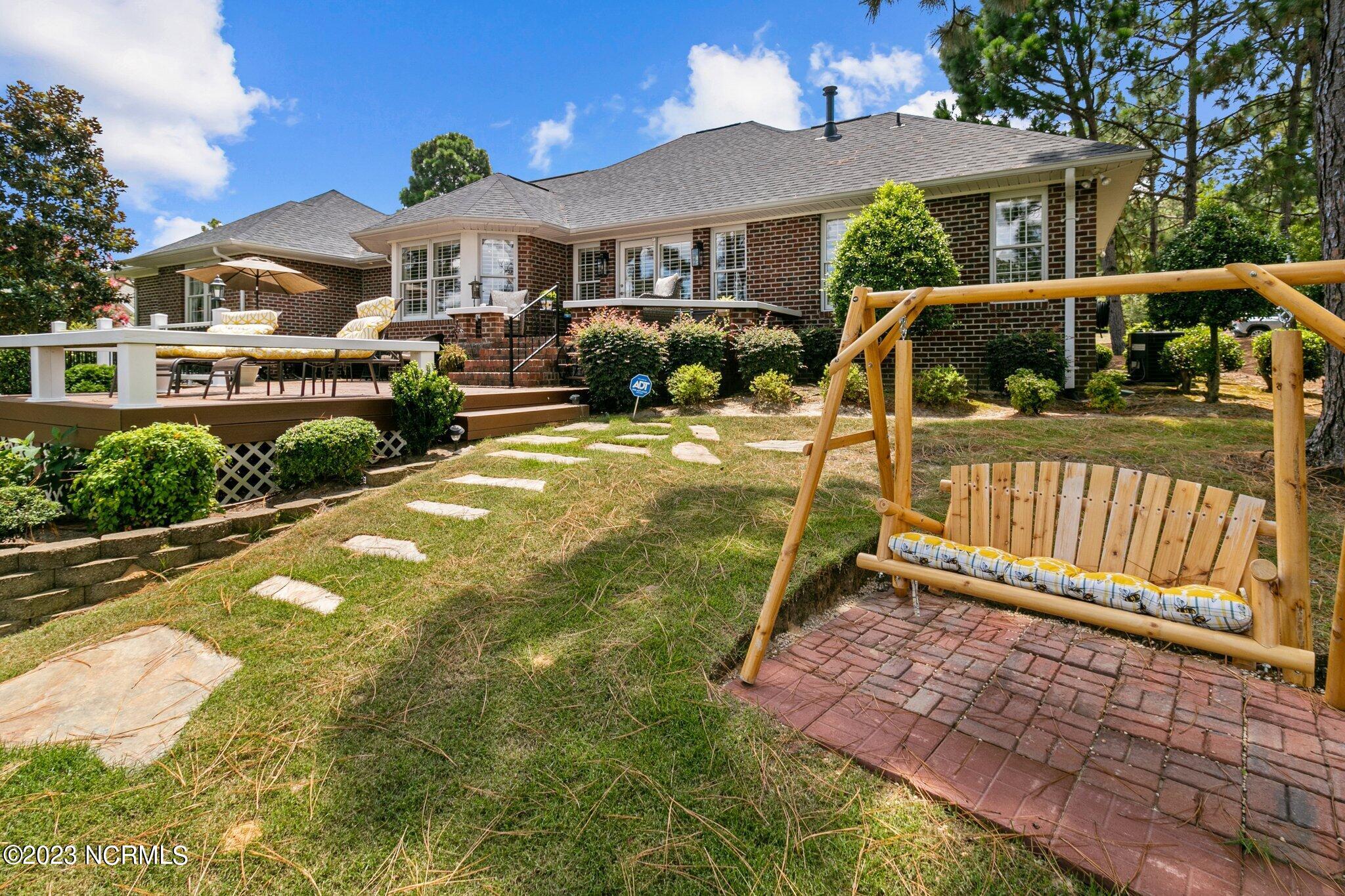 104 Steeplechase Way