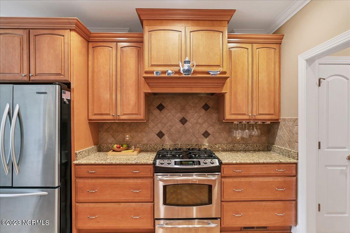 25 Mcnish Road