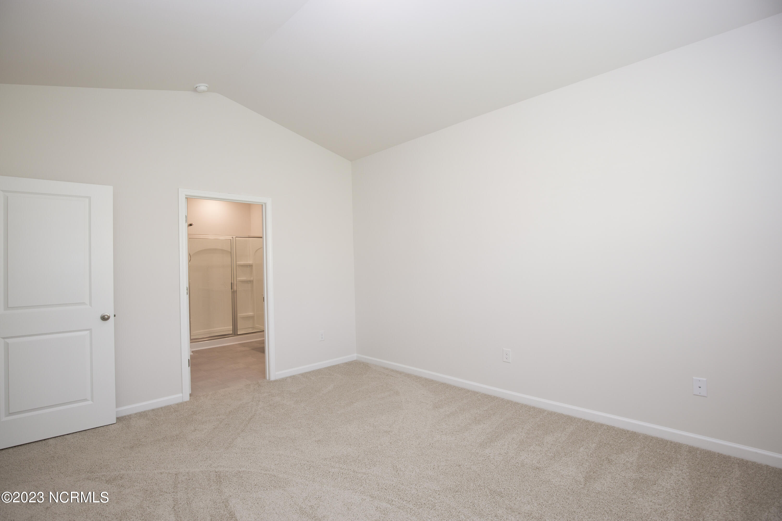 407 Apricot Lane