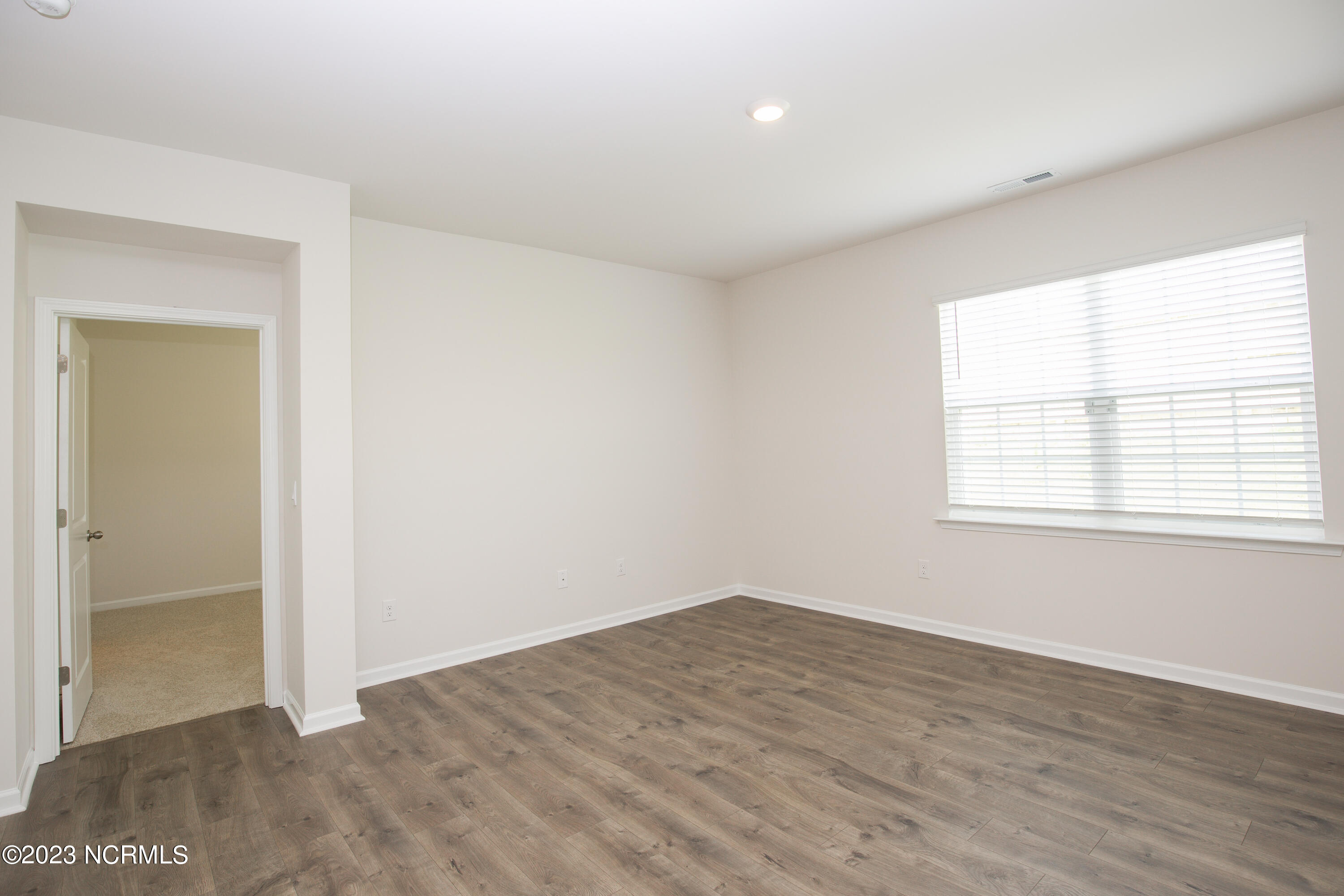 407 Apricot Lane