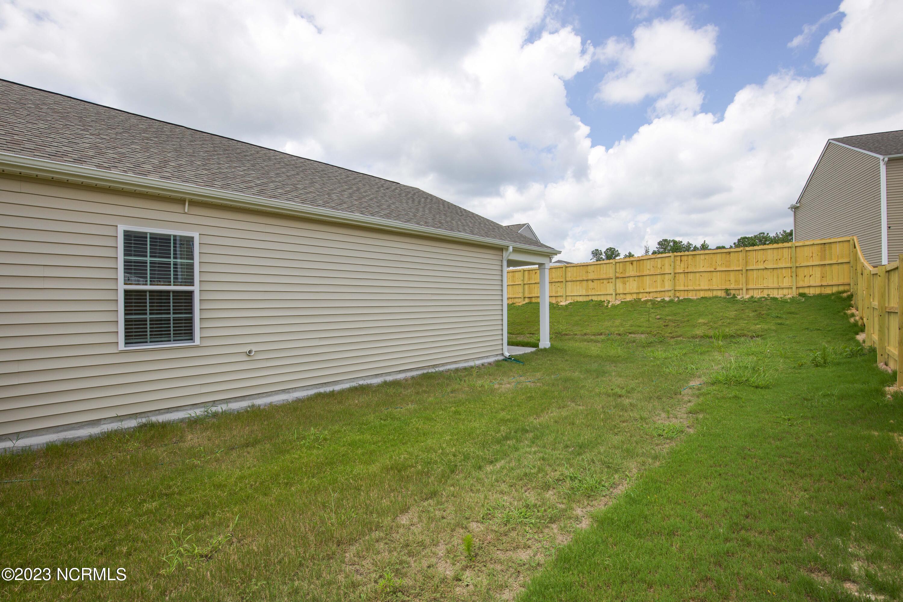 407 Apricot Lane
