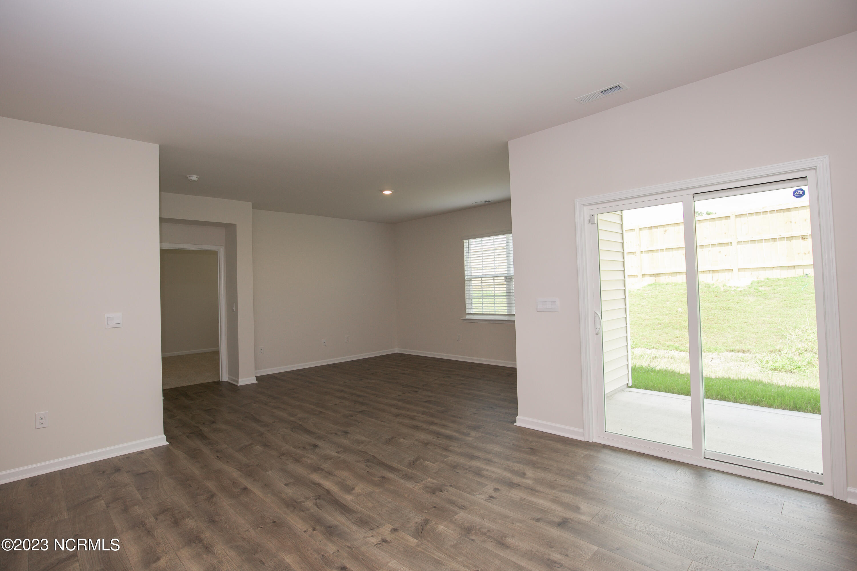 407 Apricot Lane