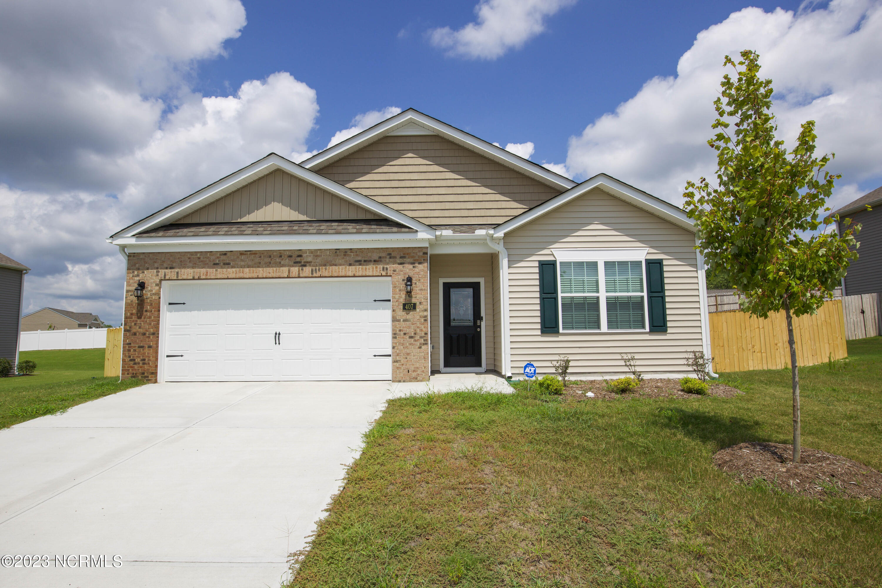 407 Apricot Lane