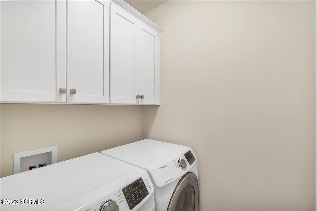 240 E Pennsylvania Avenue