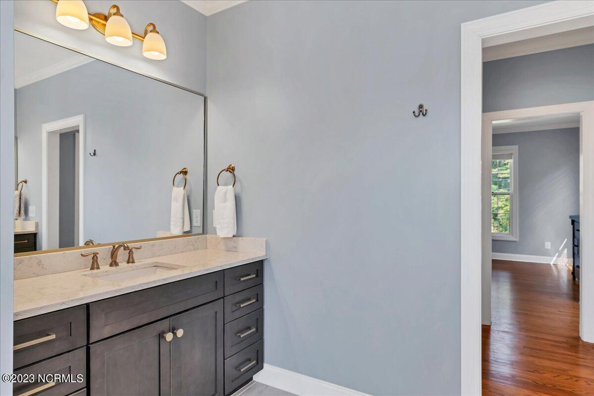 240 E Pennsylvania Avenue