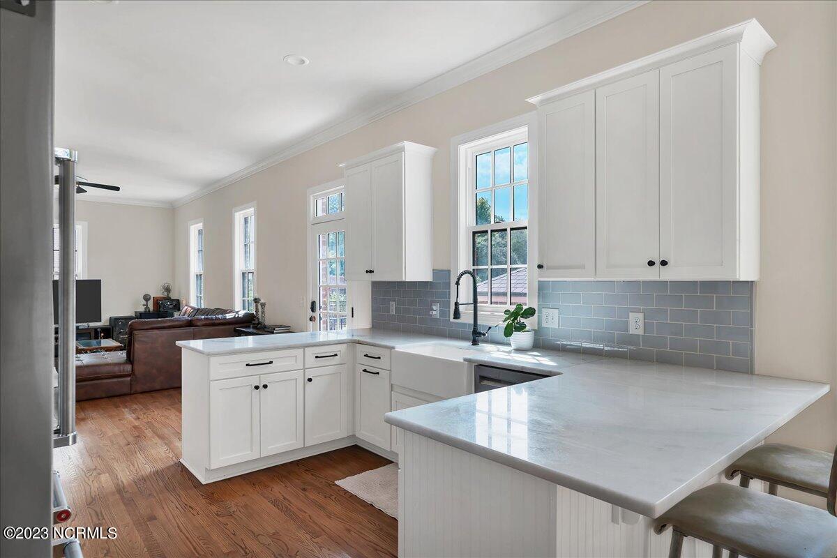 240 E Pennsylvania Avenue