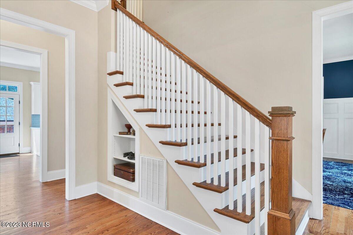 240 E Pennsylvania Avenue