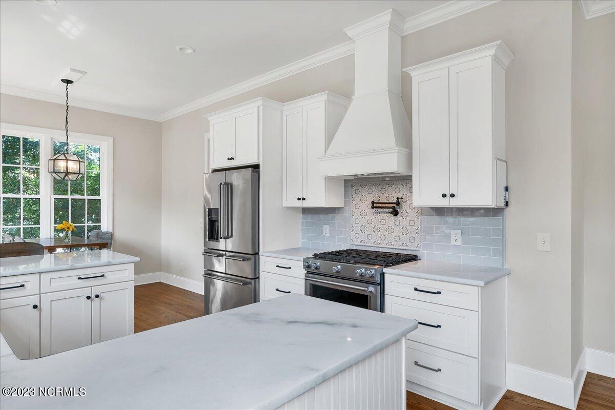 240 E Pennsylvania Avenue