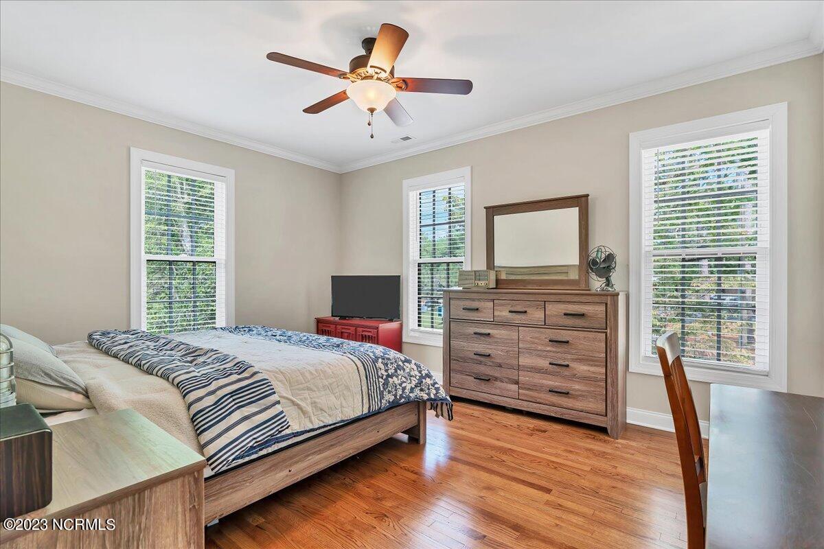 240 E Pennsylvania Avenue