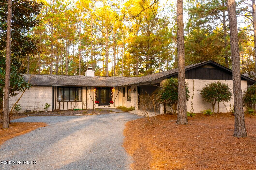 85 St Andrews Drive
