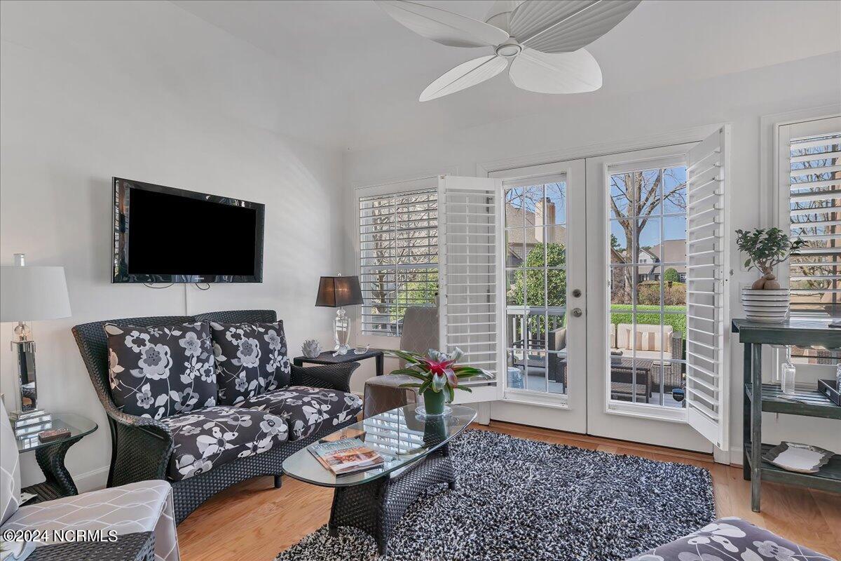 504 Cottage Lane