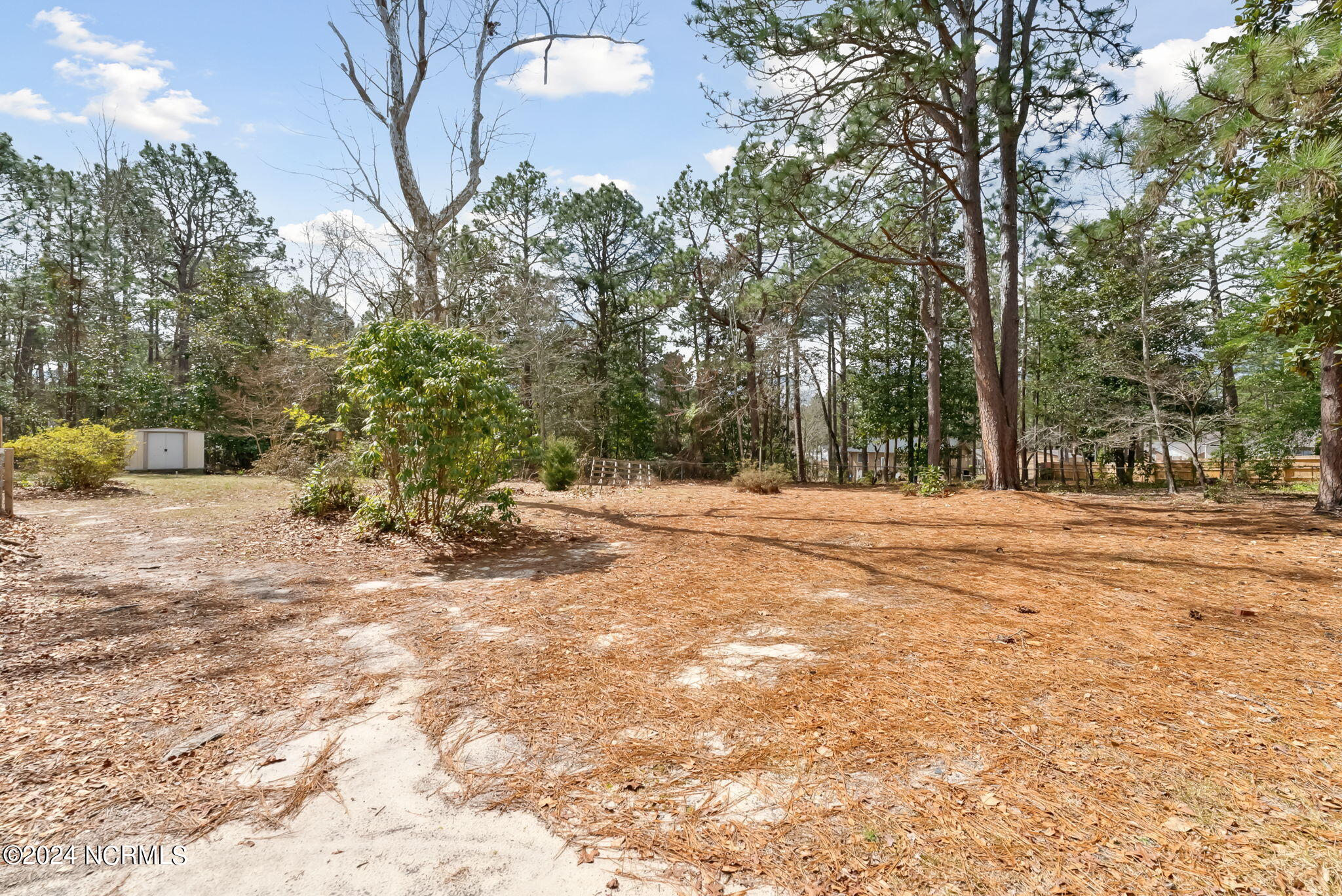 135 S Pecan Street