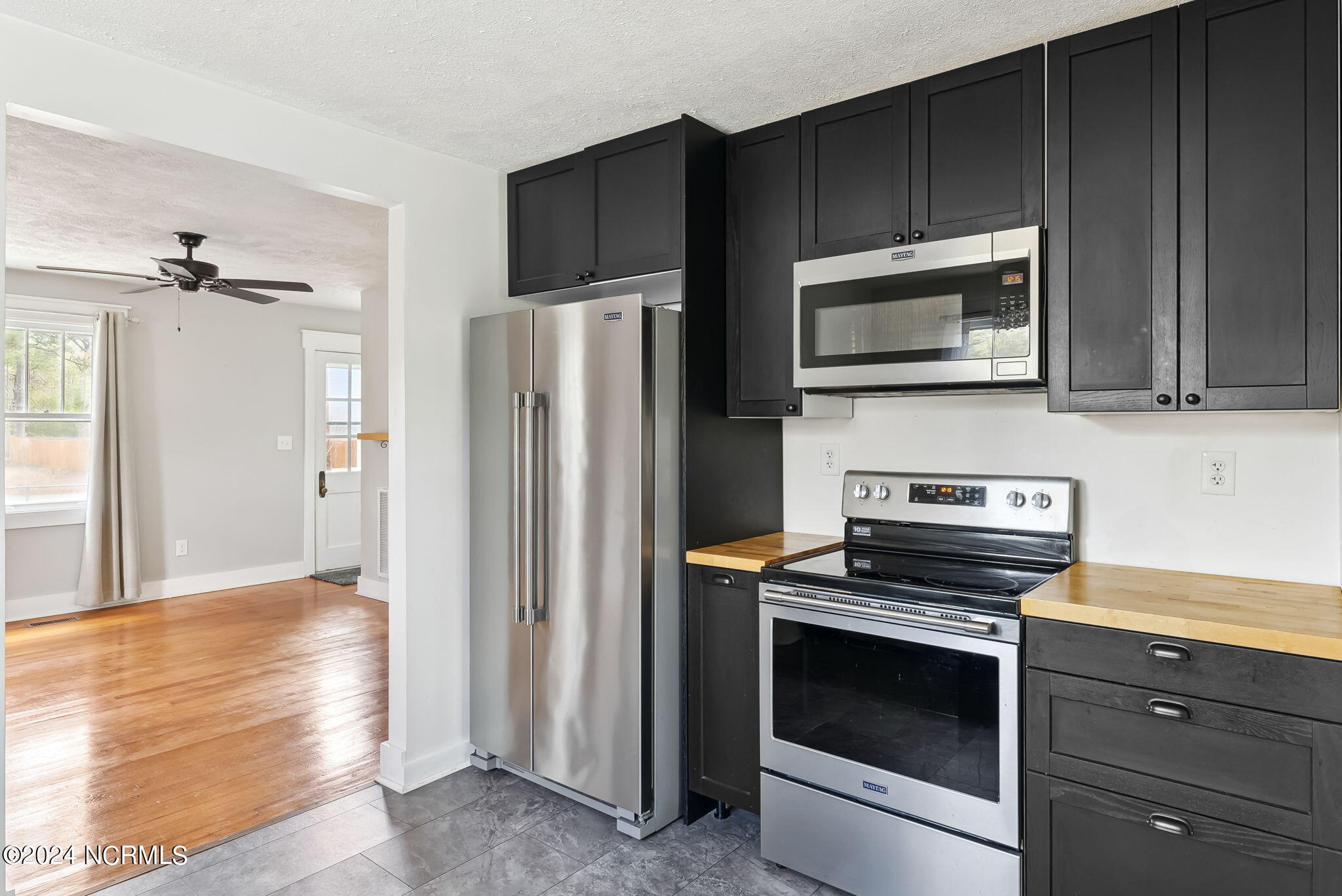 135 S Pecan Street