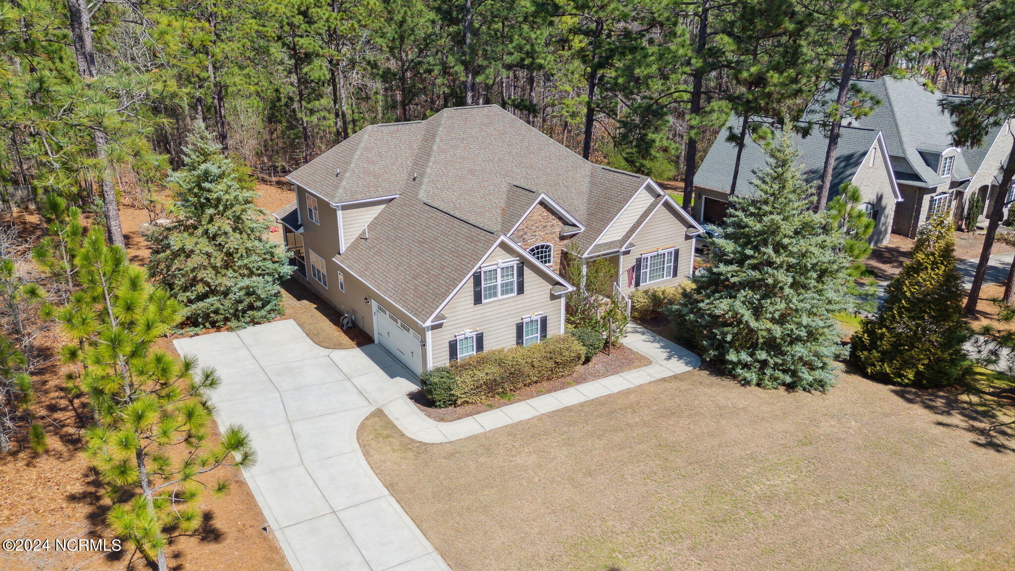 417 Avenue Of The Carolinas