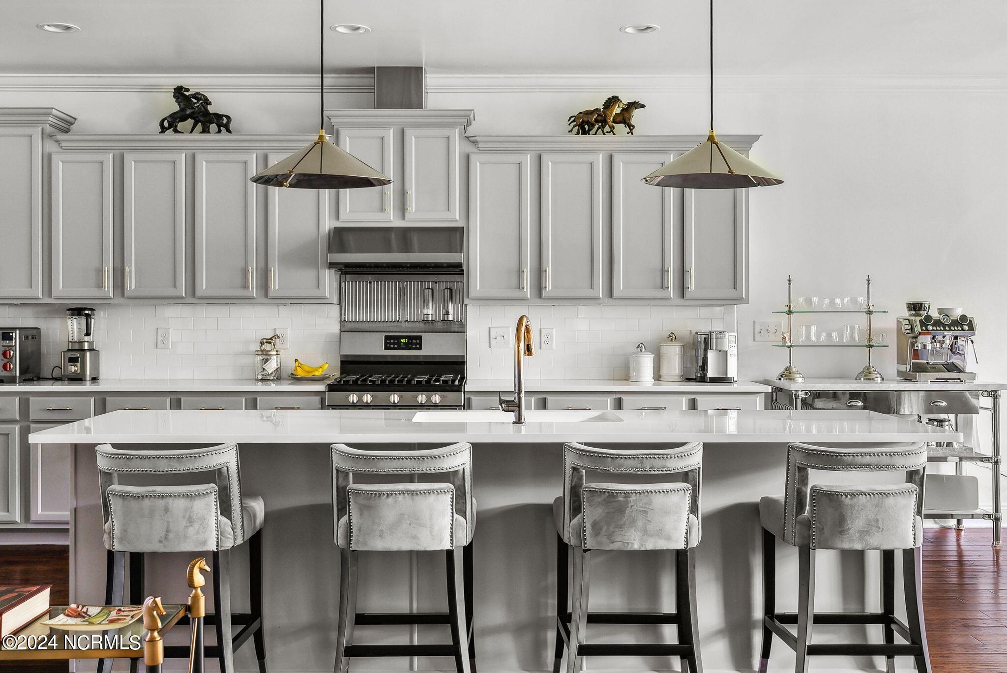 315 N Bracken Fern Lane