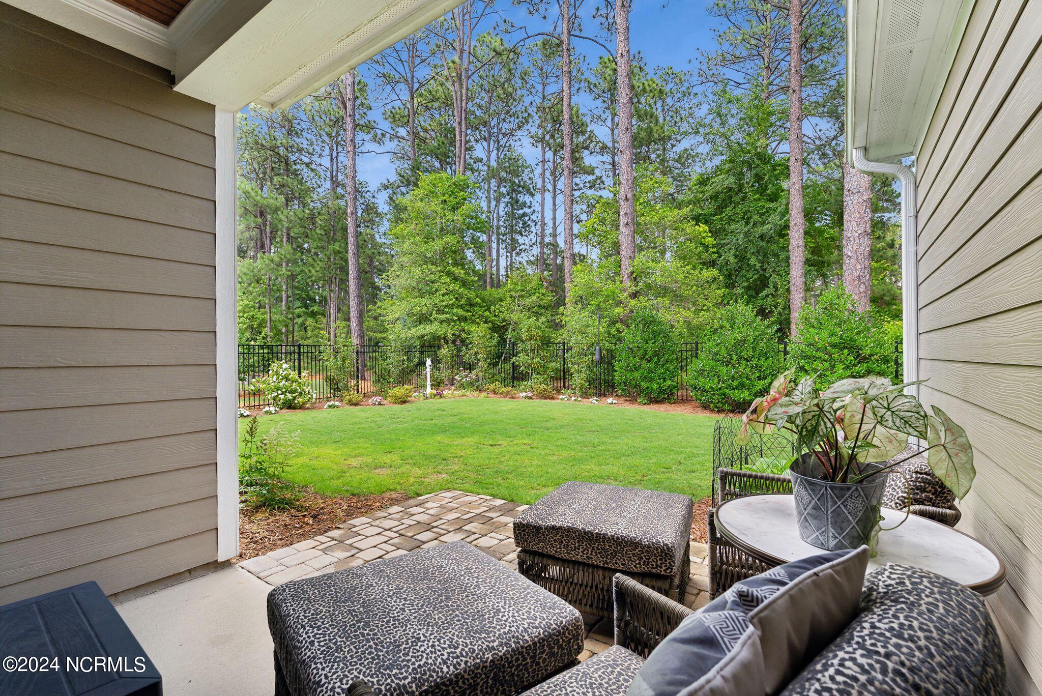 315 N Bracken Fern Lane