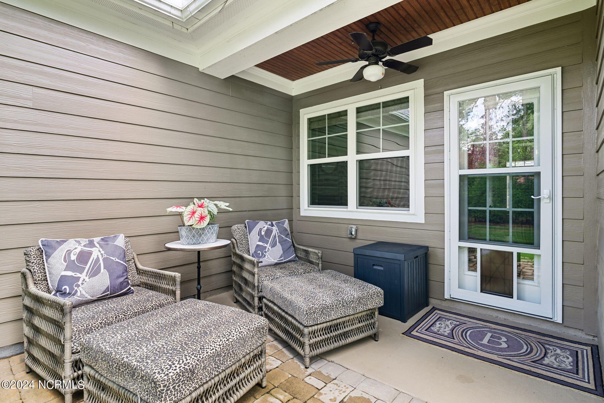 315 N Bracken Fern Lane