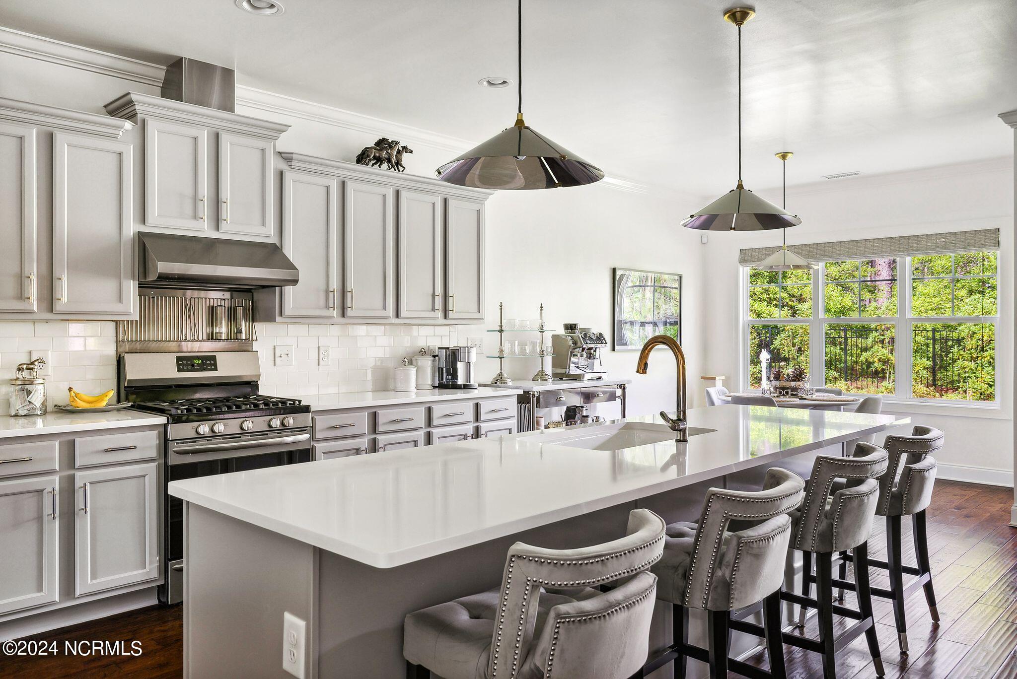 315 N Bracken Fern Lane