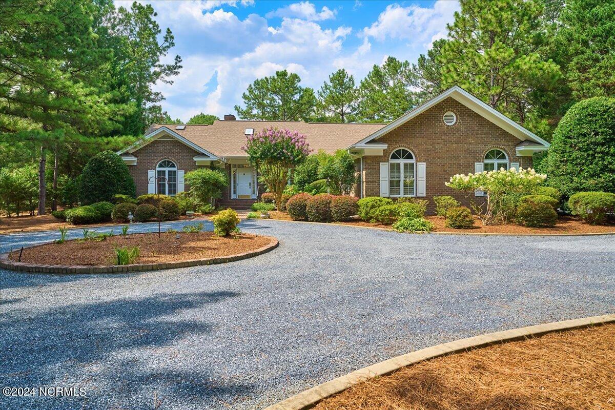 26 Ashkirk Drive