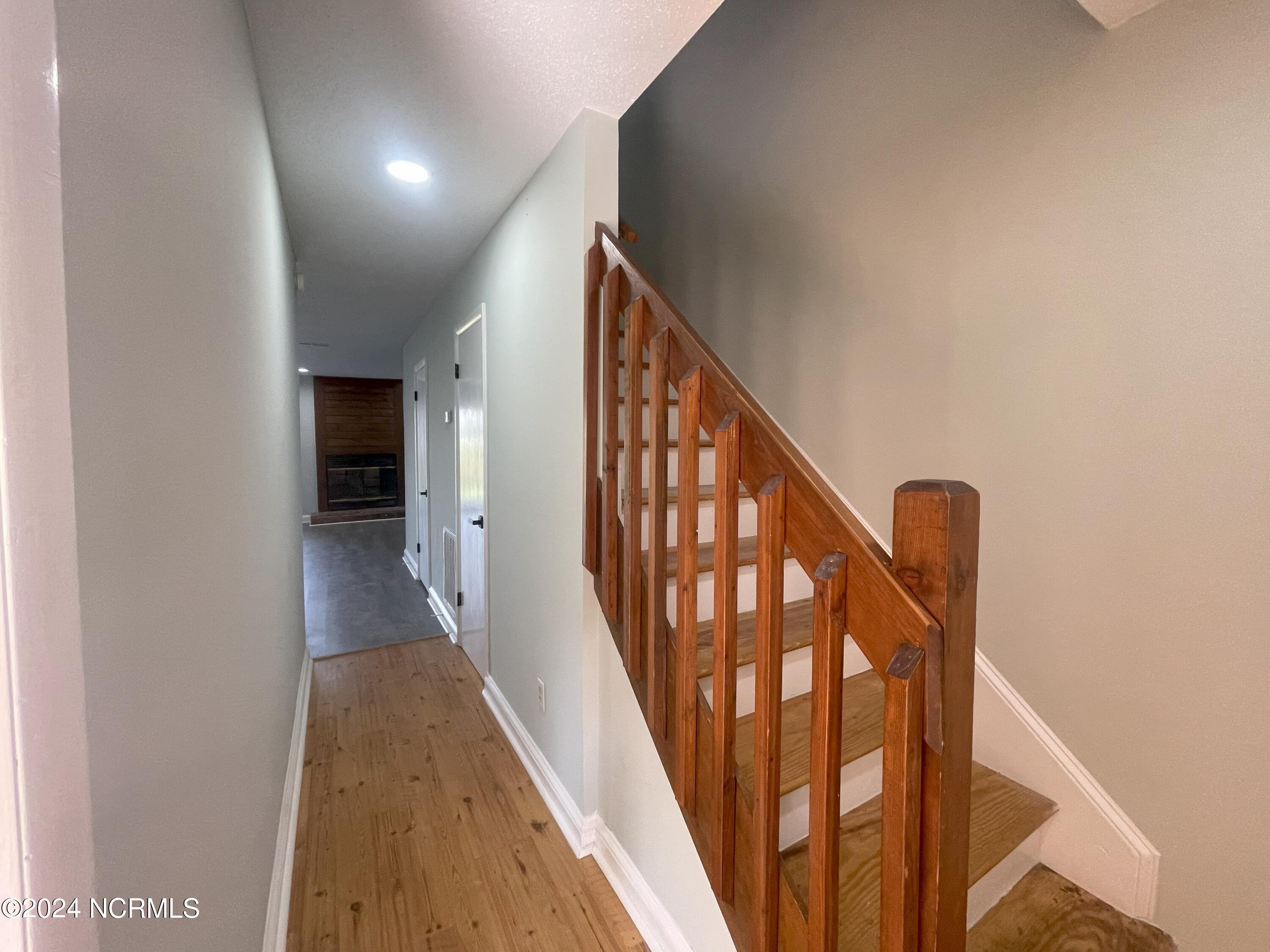 120 Mallards Cove