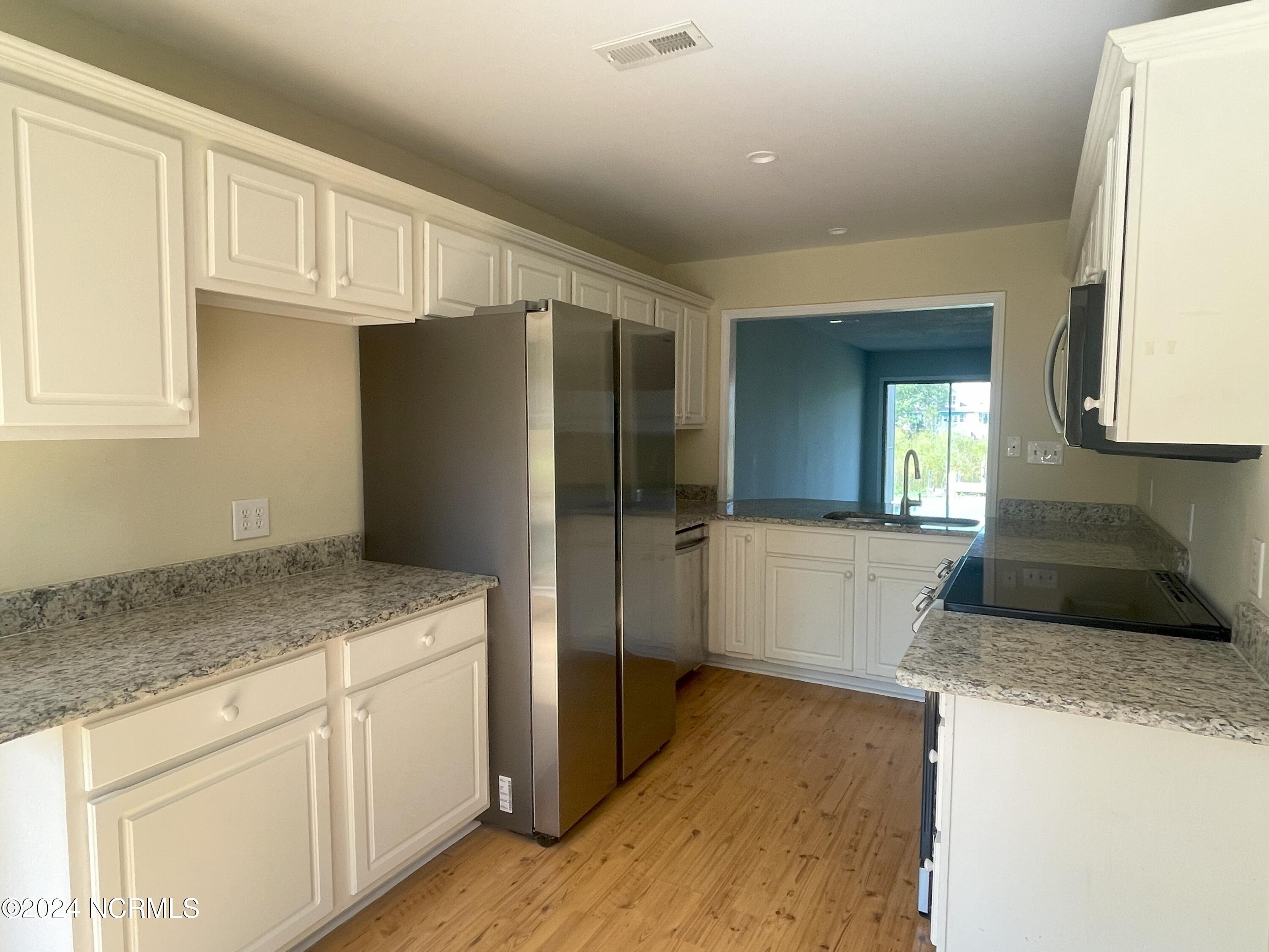 120 Mallards Cove