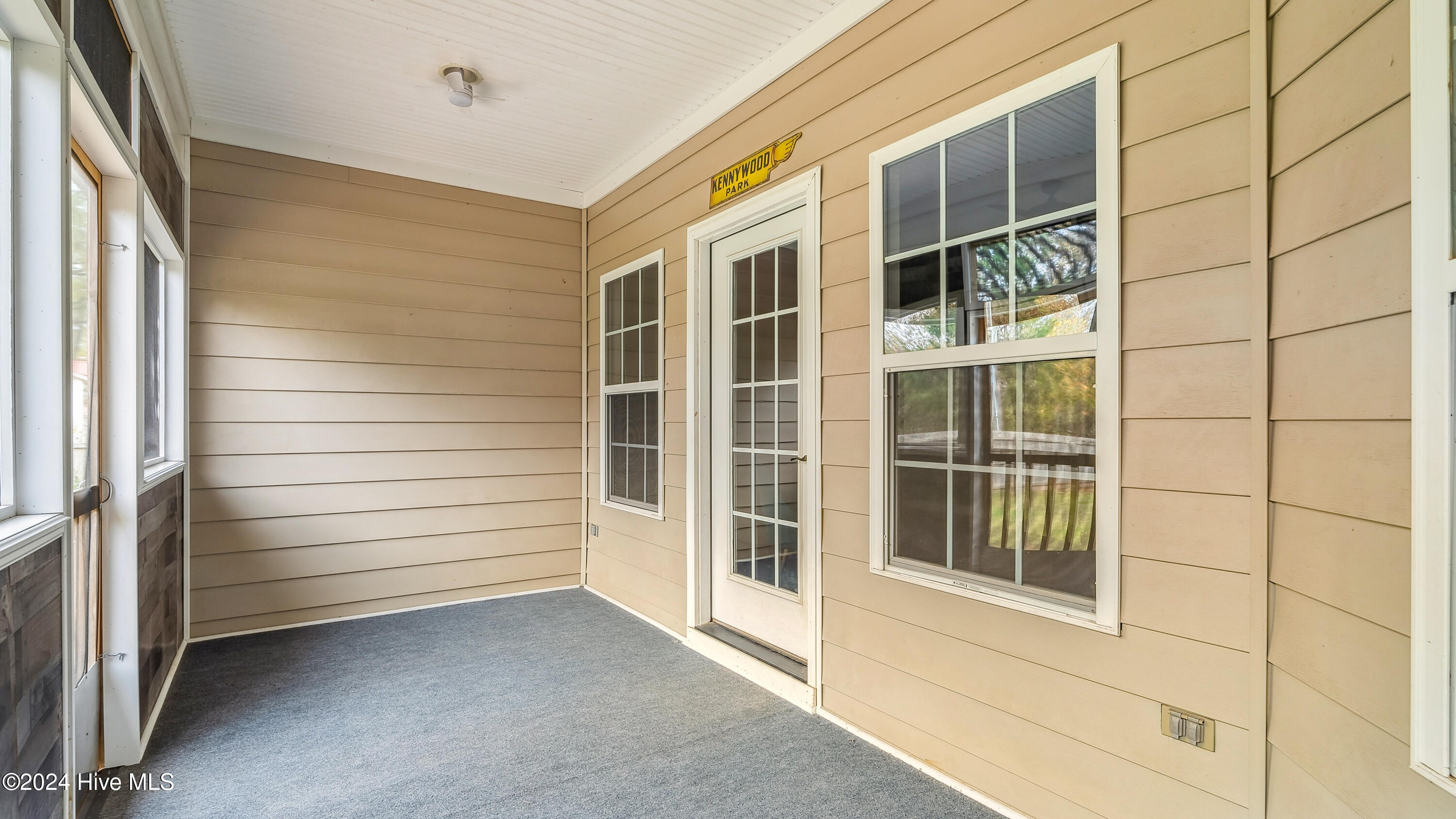 412 Plank Road