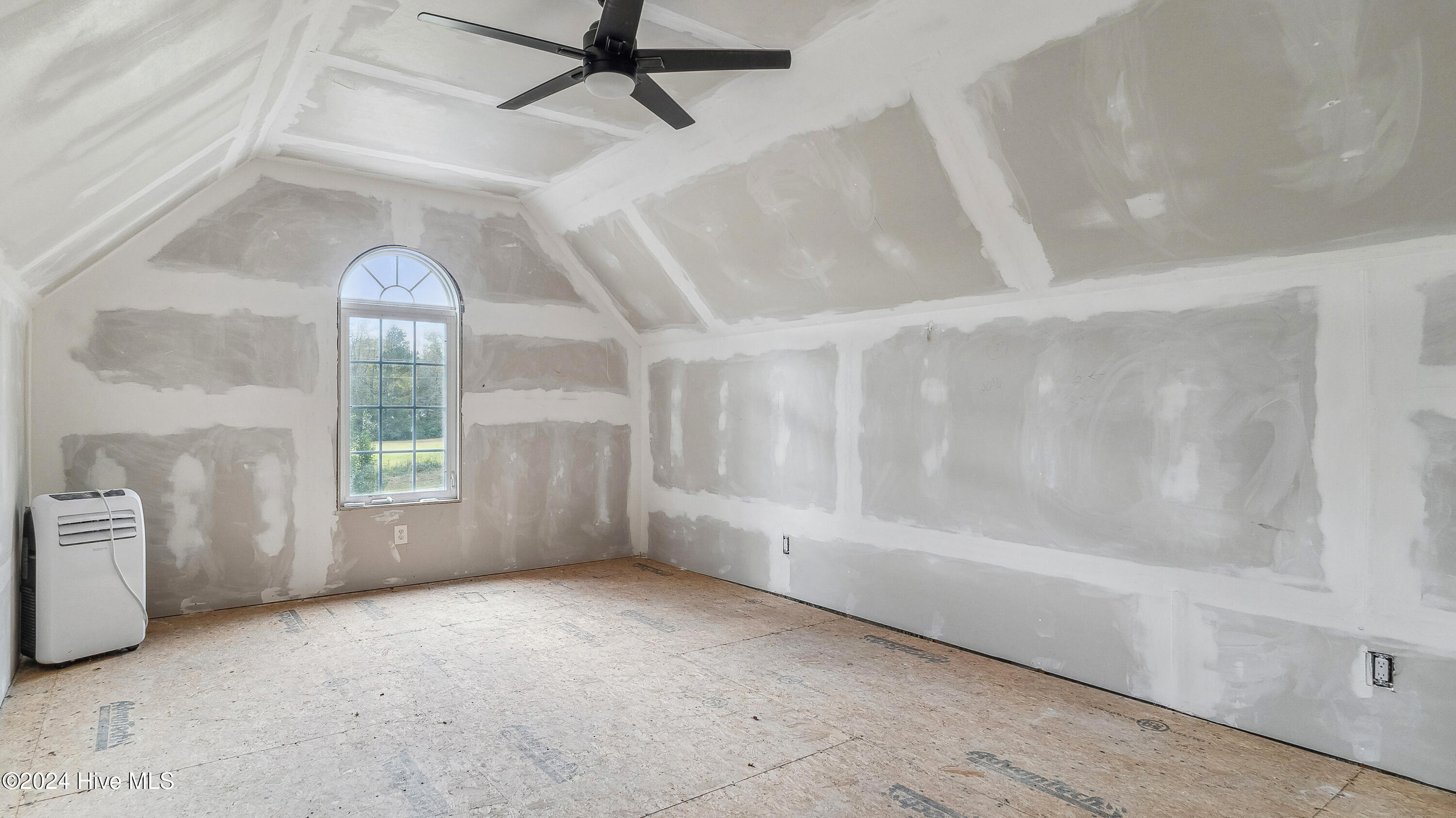 412 Plank Road