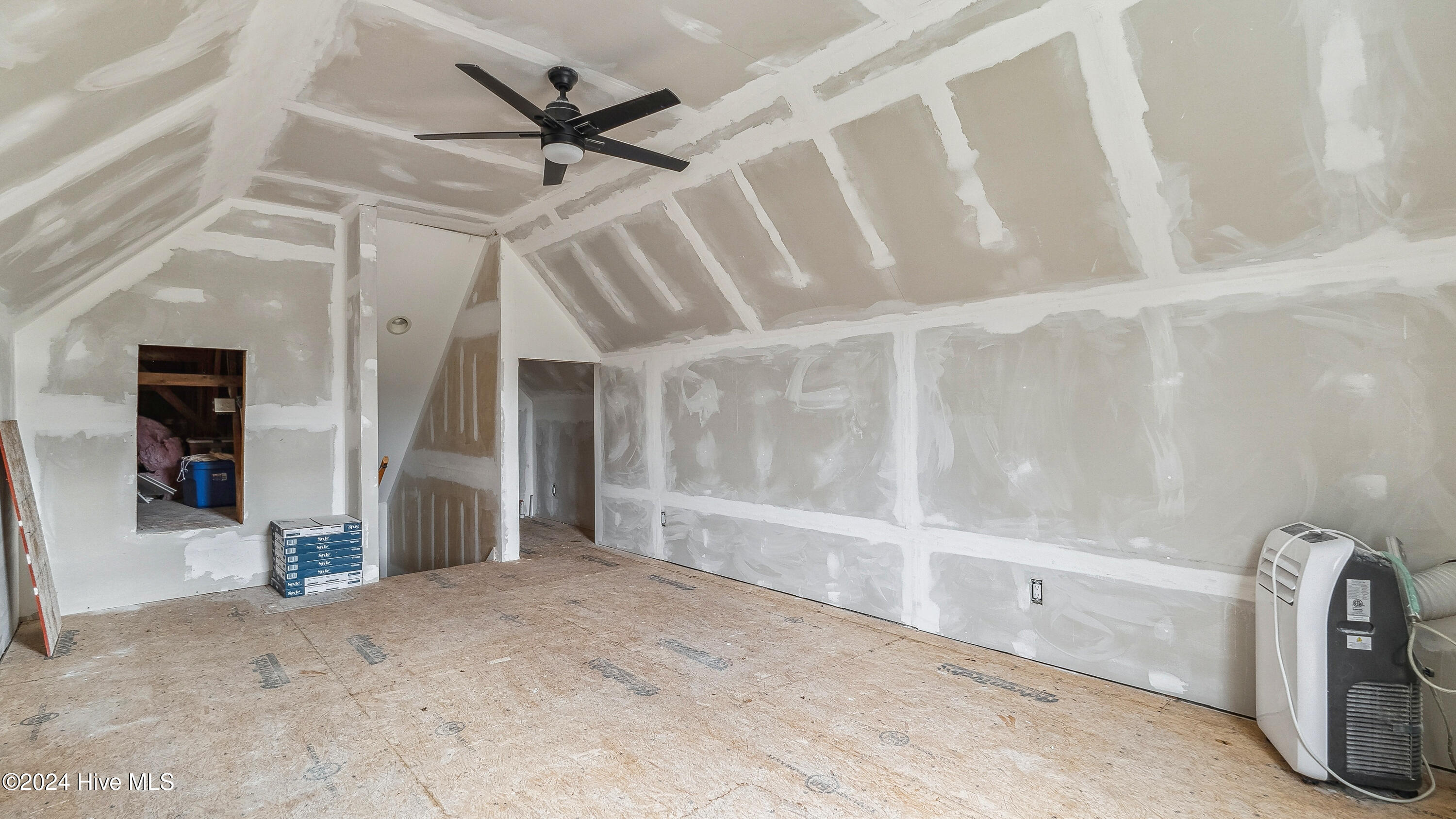 412 Plank Road