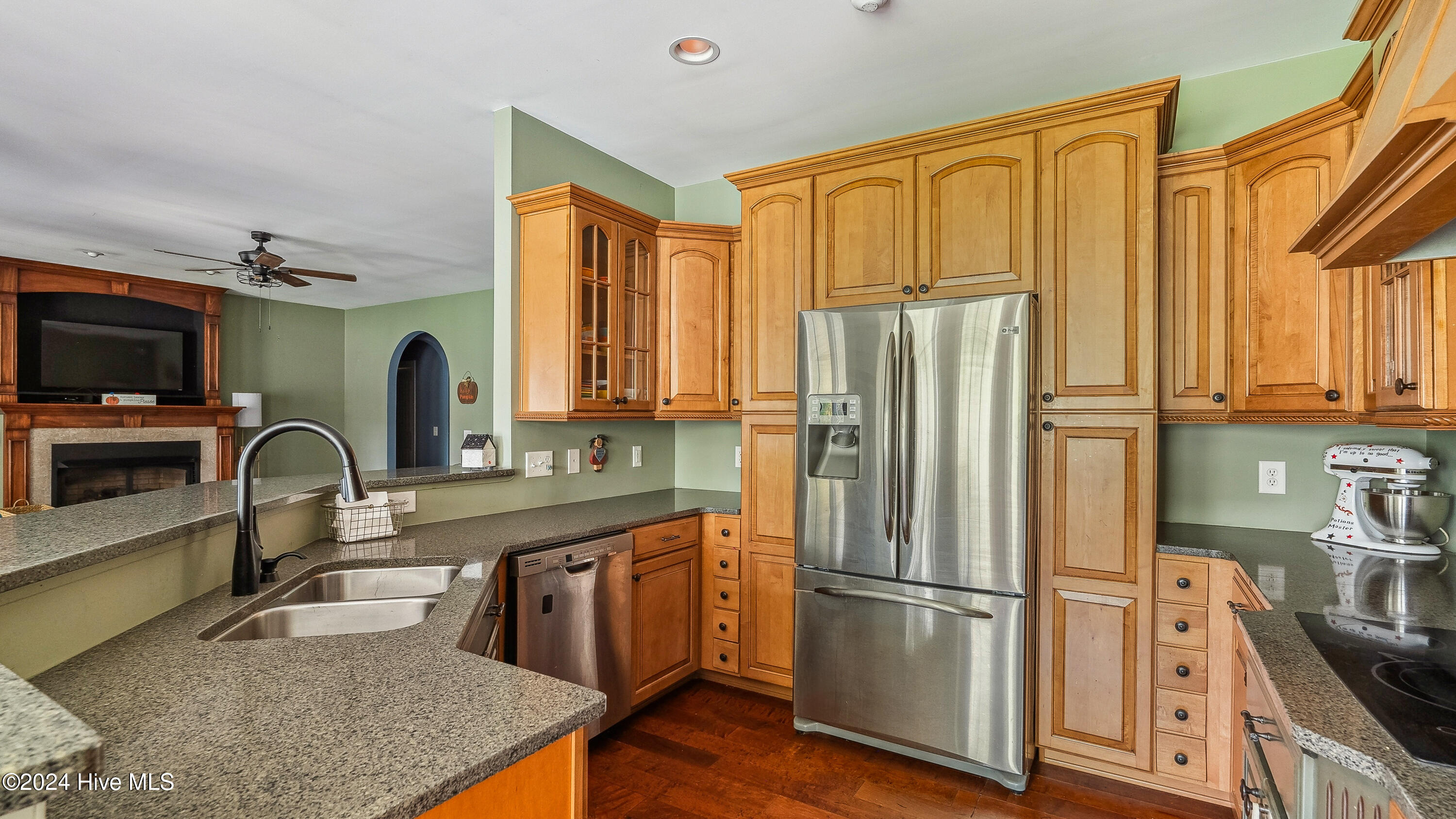 412 Plank Road