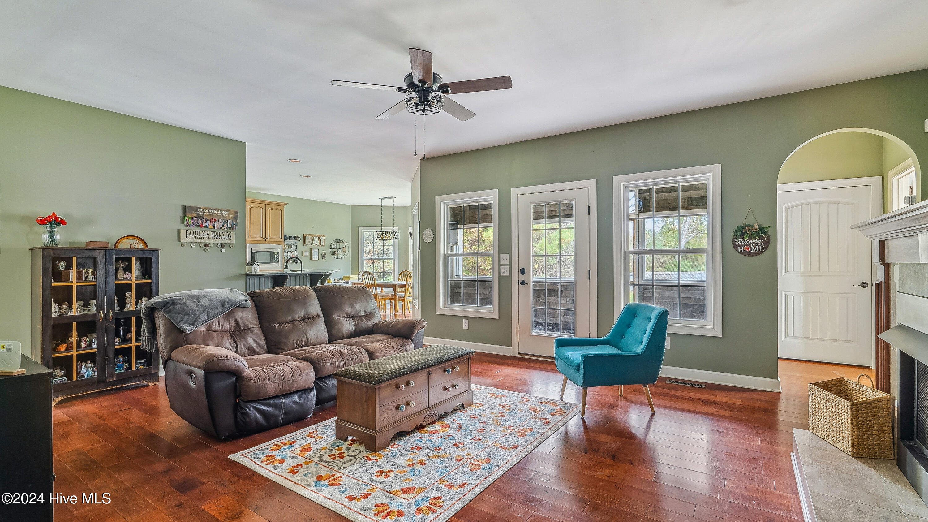 412 Plank Road