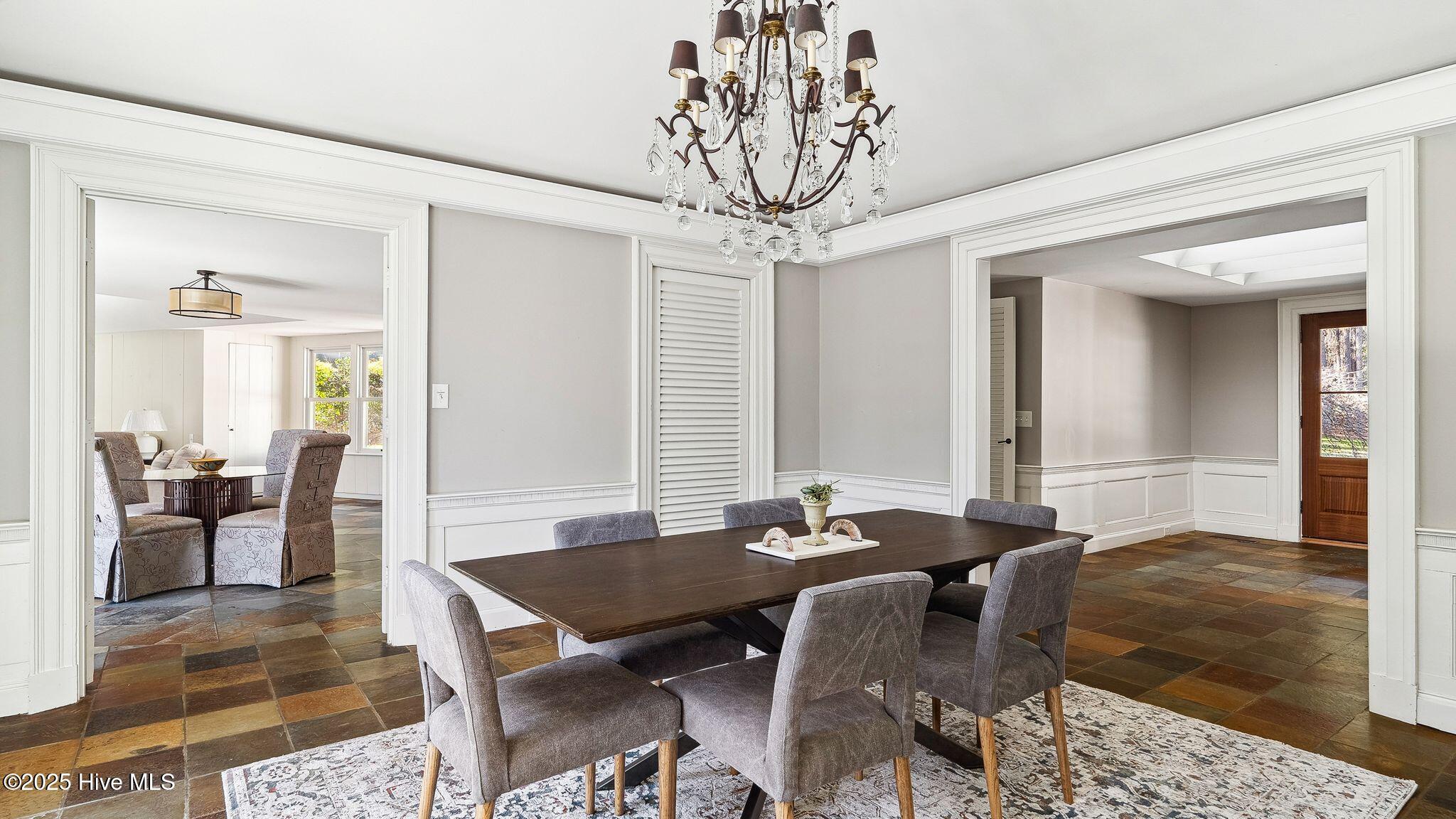 1645 E Indiana Avenue