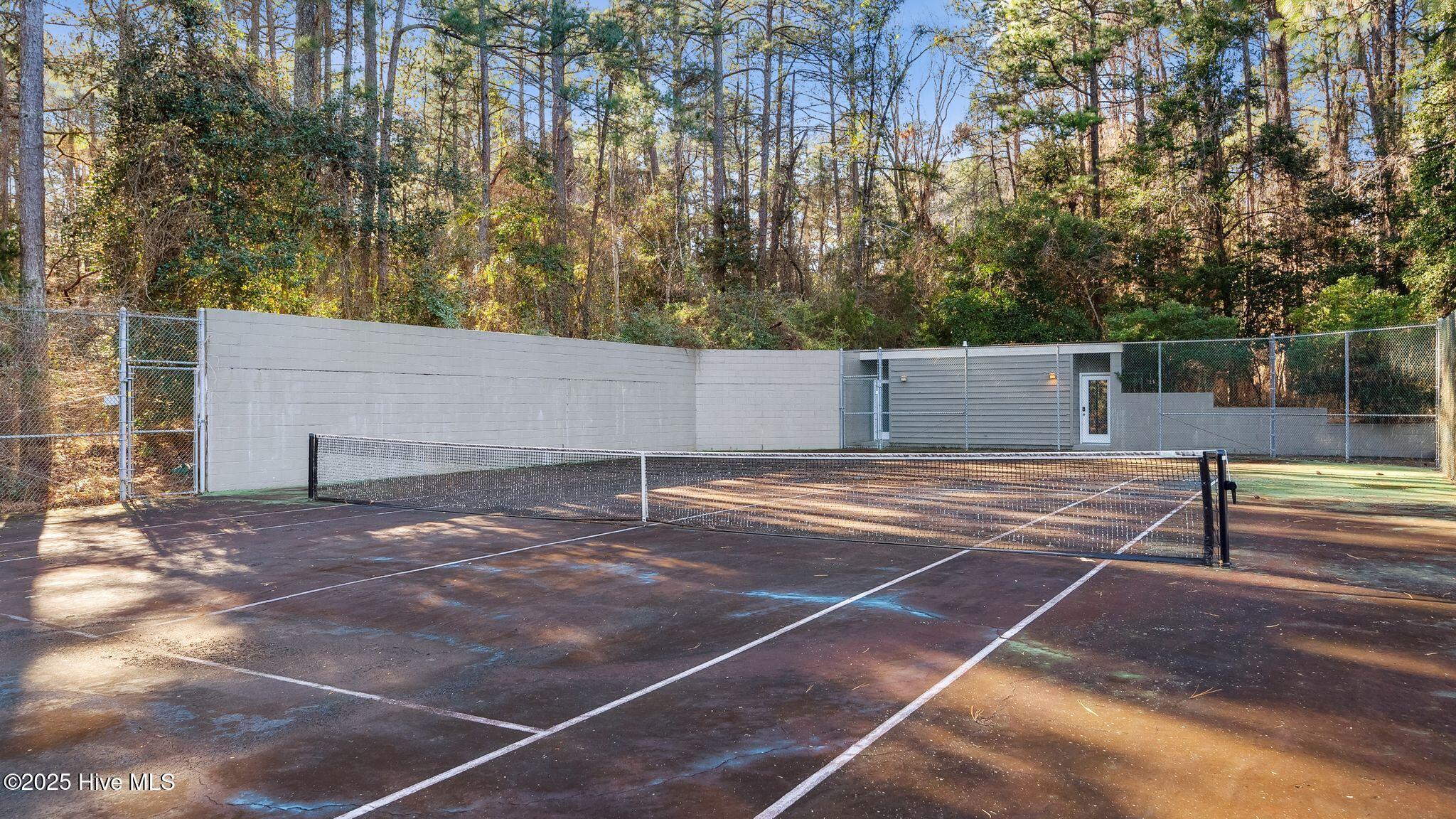 1645 E Indiana Avenue