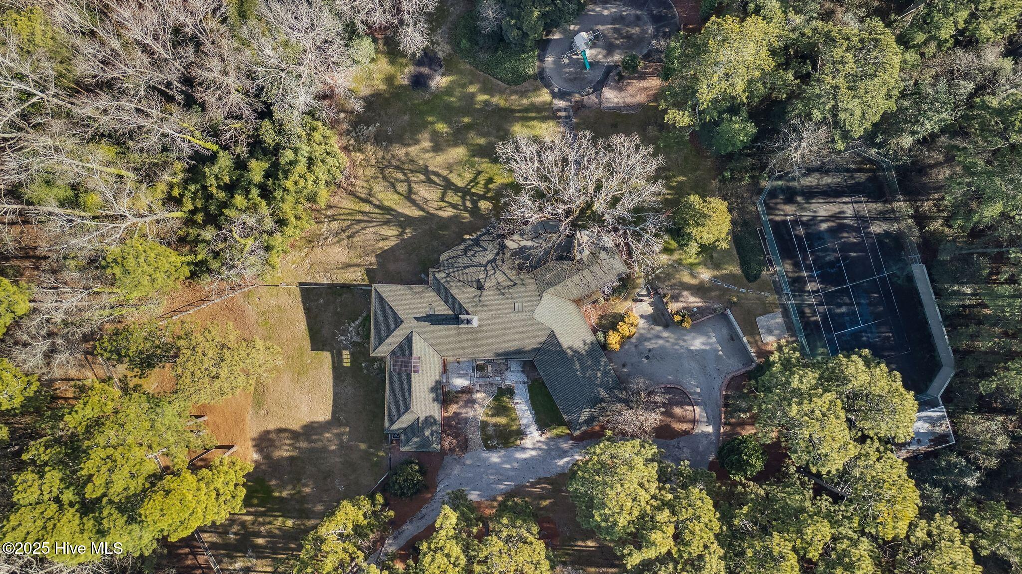 1645 E Indiana Avenue