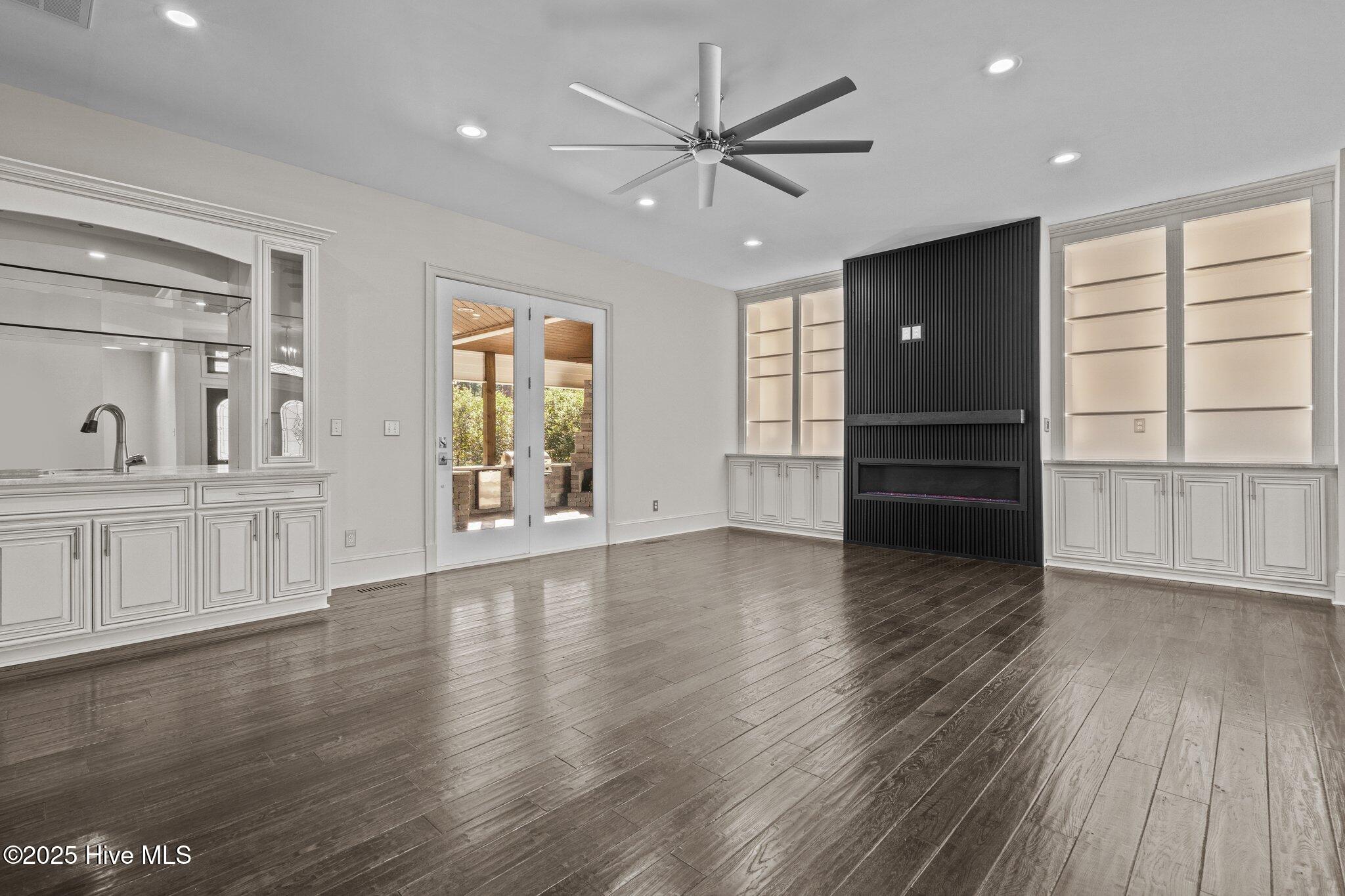 25 Barons Drive