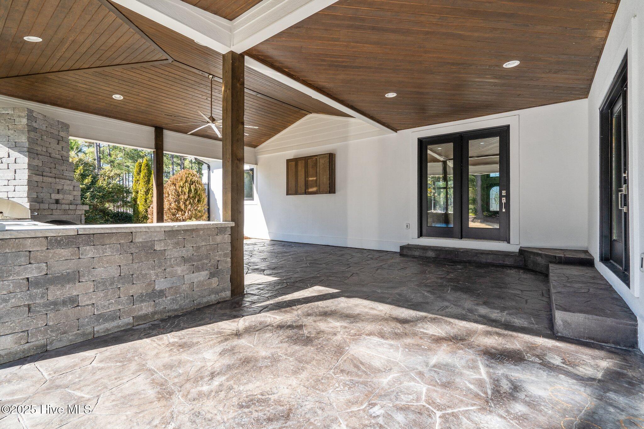 25 Barons Drive
