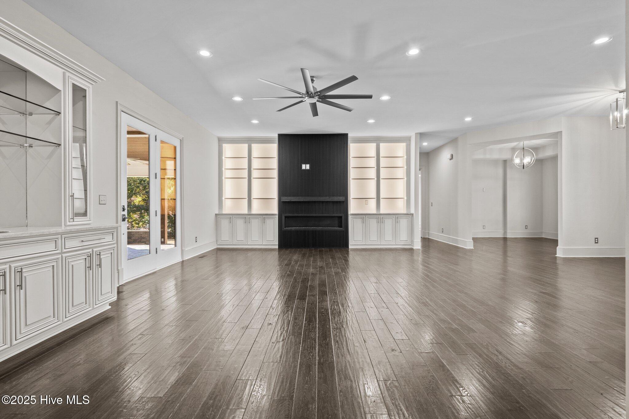 25 Barons Drive