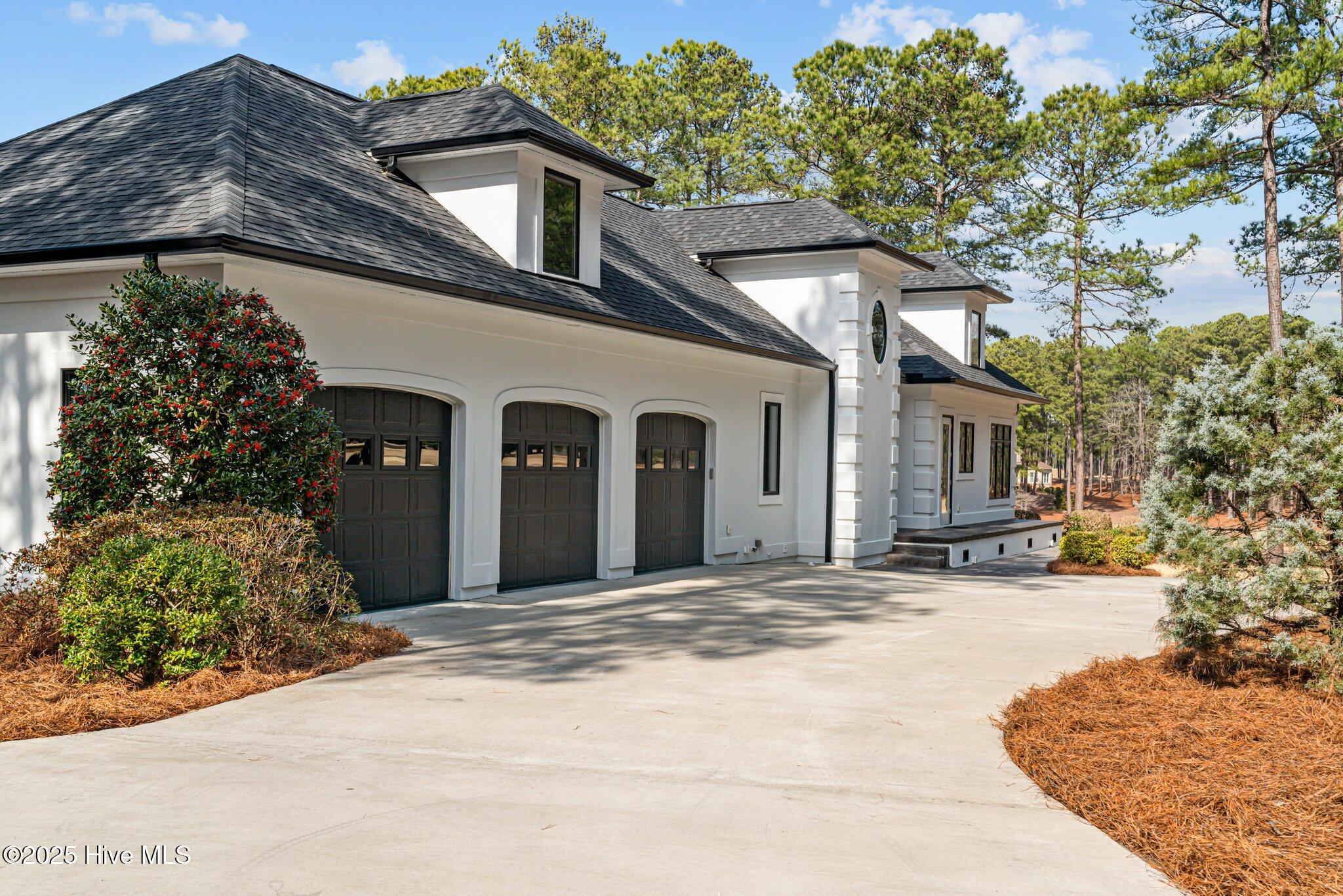 25 Barons Drive