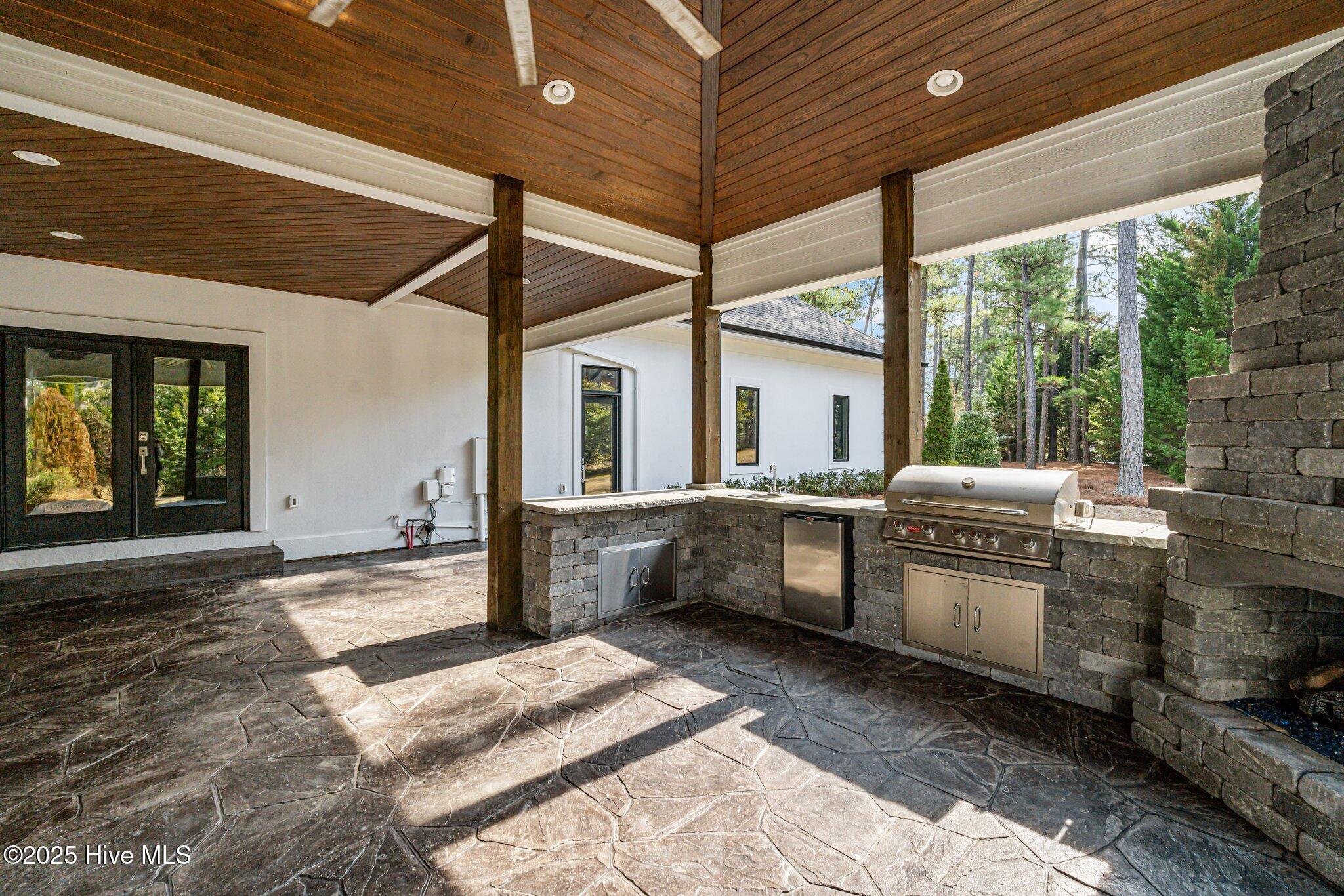25 Barons Drive
