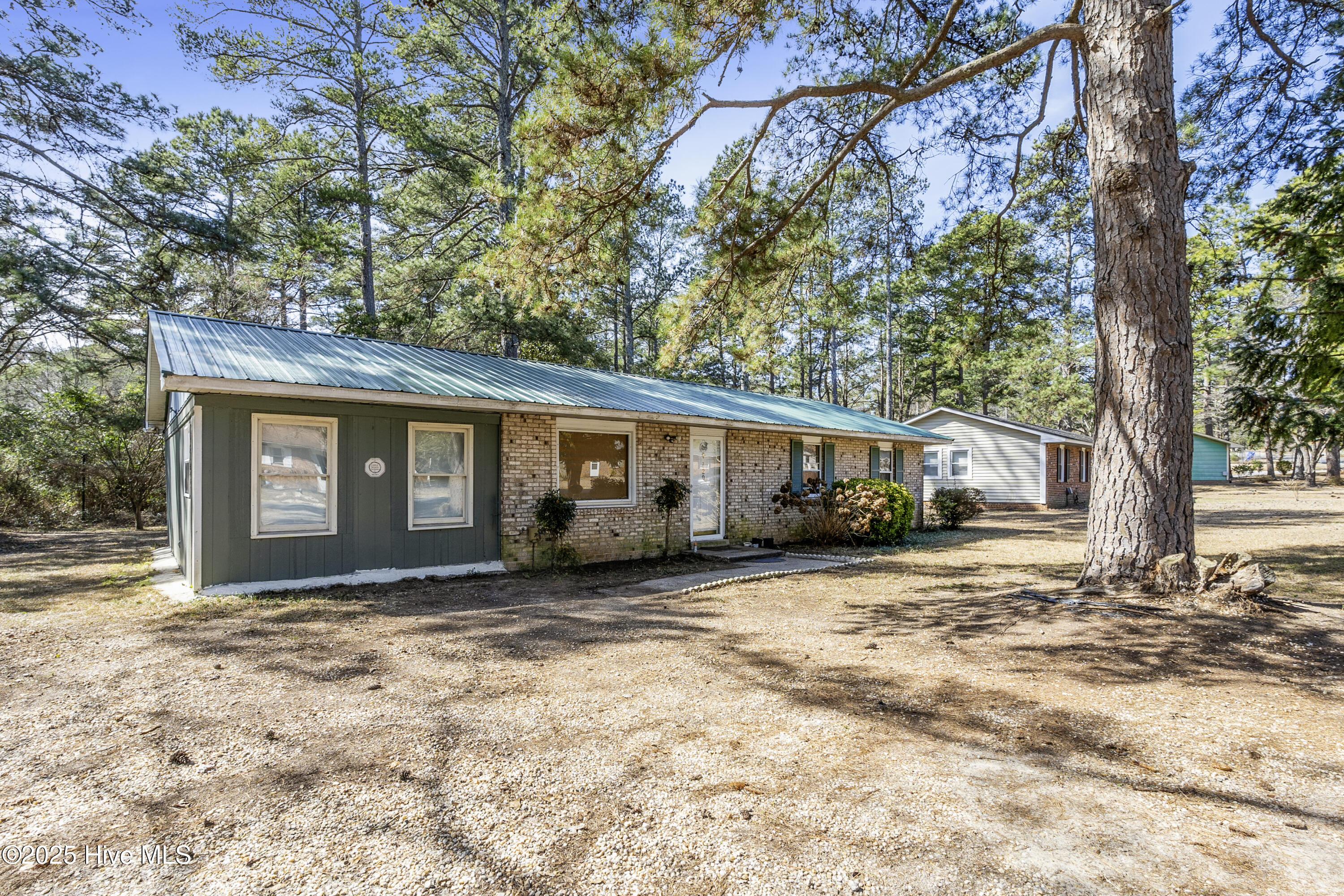 420 Rothney Avenue