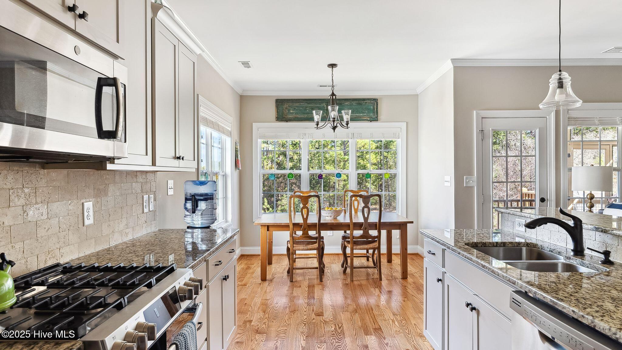 183 Crestview Road