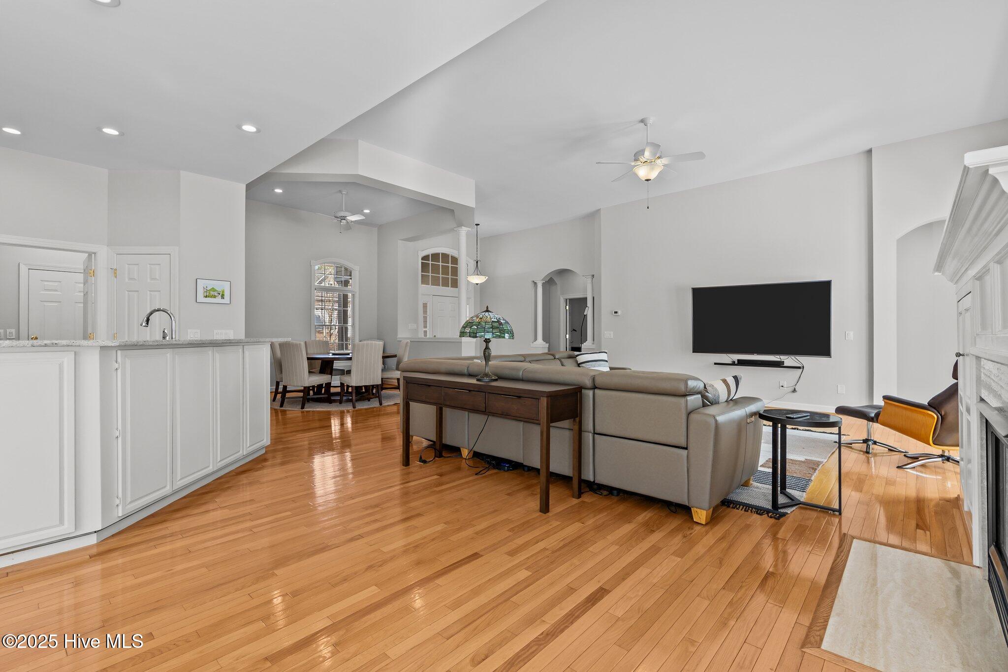 124 Steeplechase Way