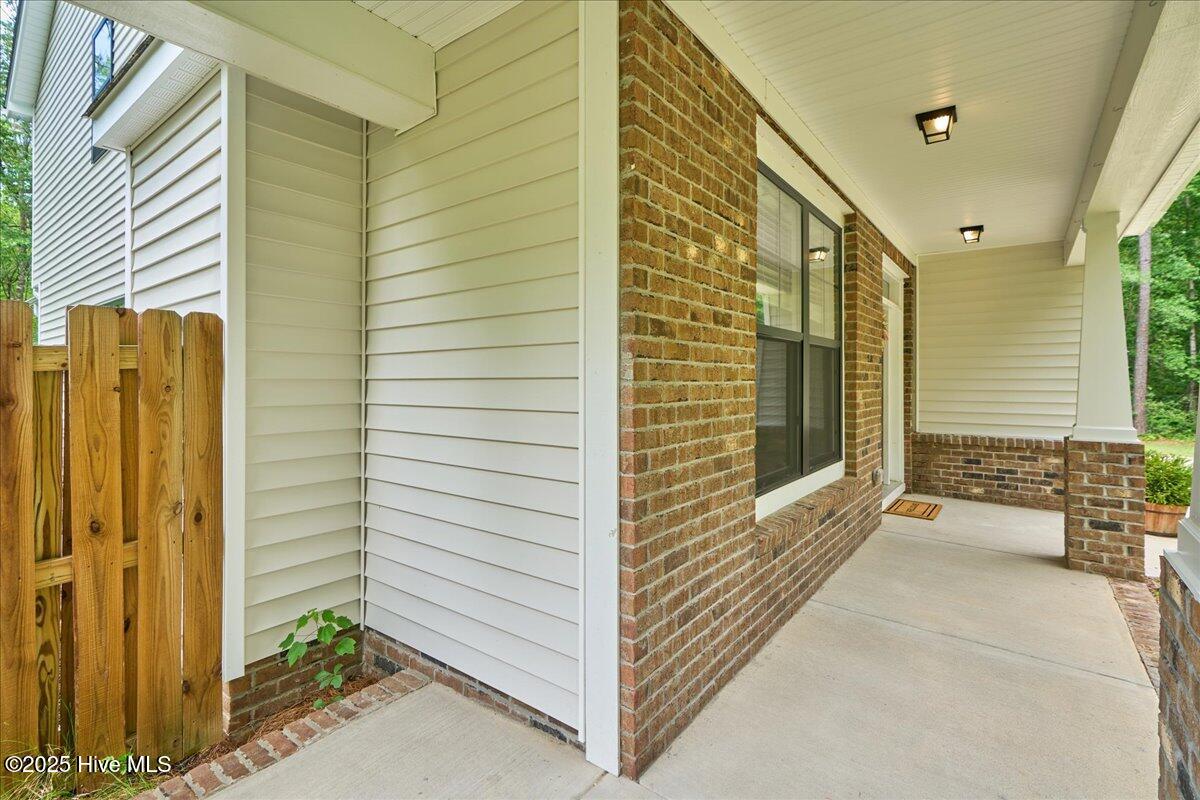 11 Bedford Circle