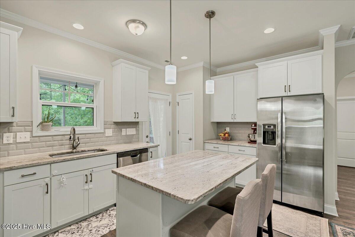 11 Bedford Circle