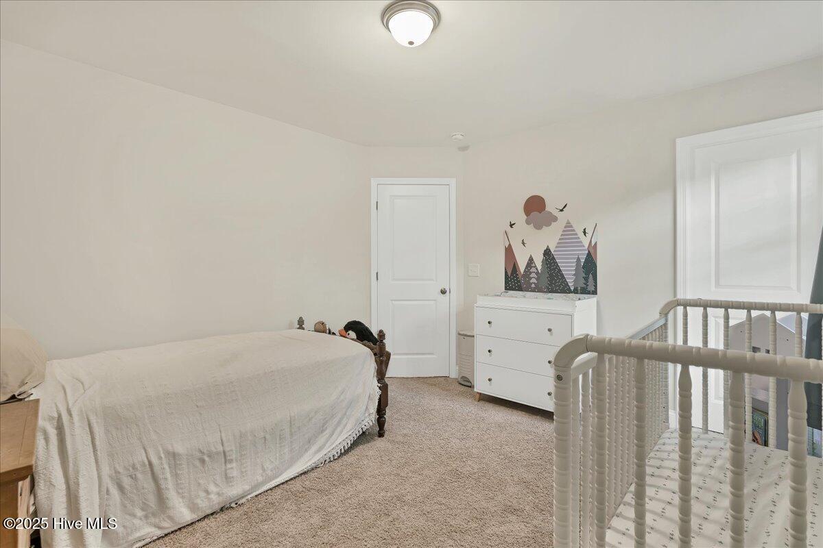 11 Bedford Circle