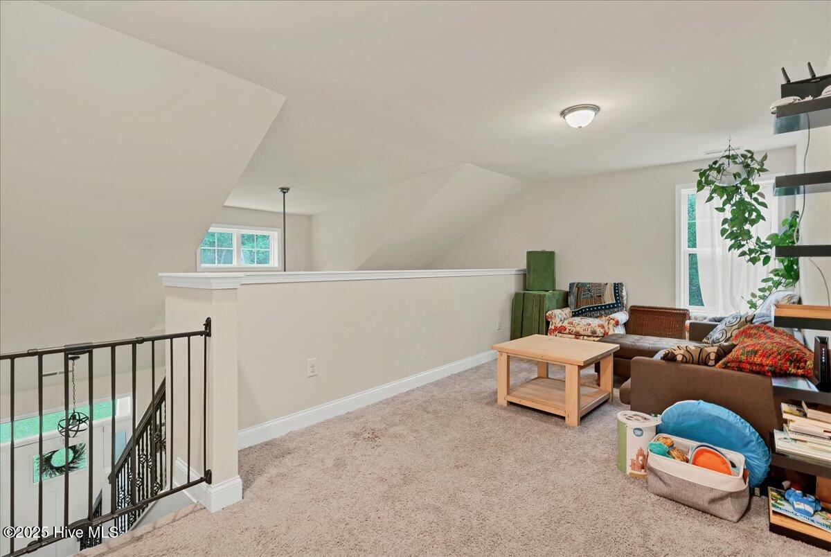 11 Bedford Circle