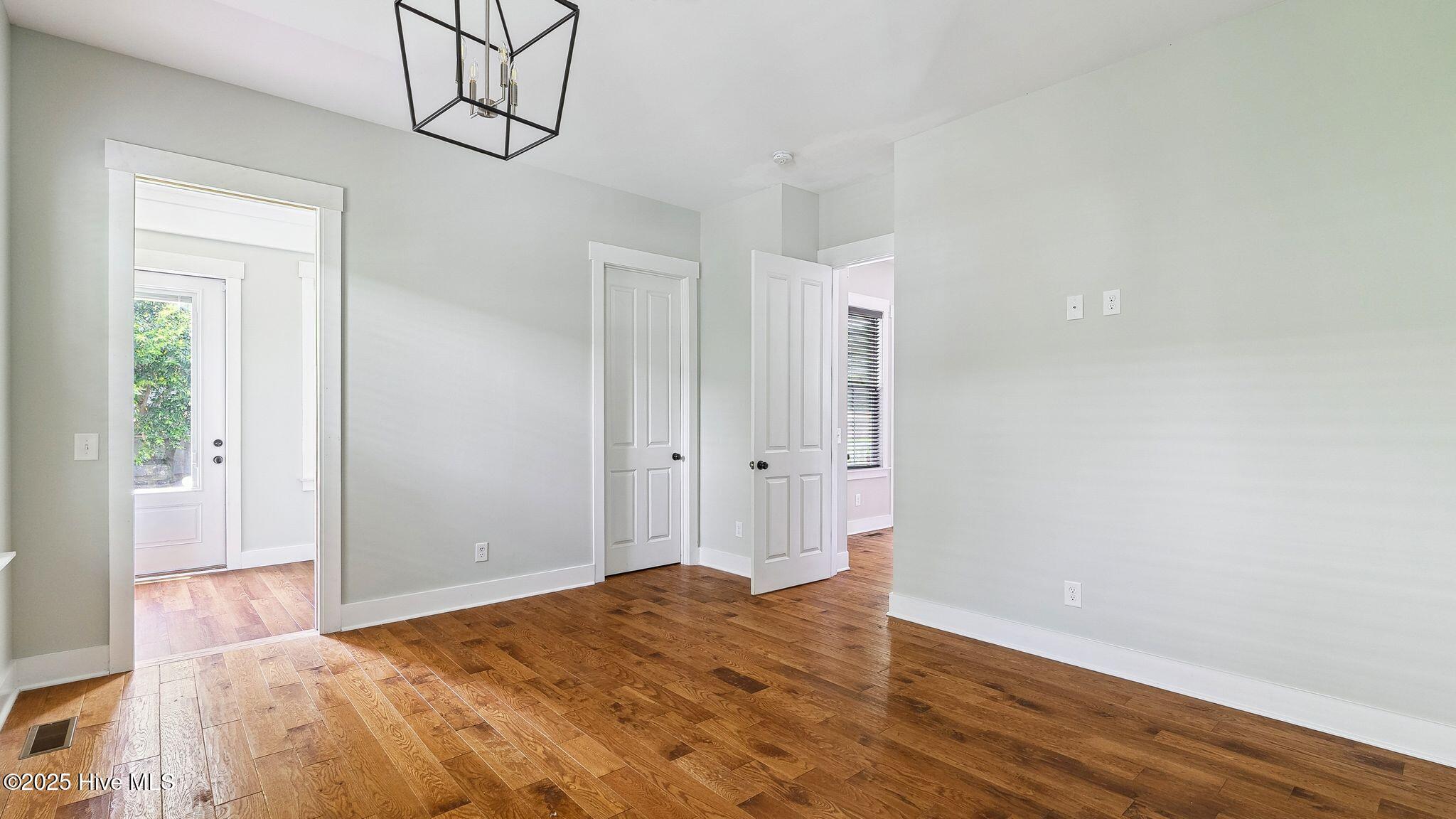 359 N Leak Street